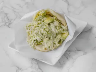 Arepa Reina Pepiada