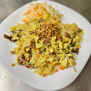 Ryż smażony z wołowiną 