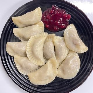 Pierogi z kaczką i żurawiną 10 szt