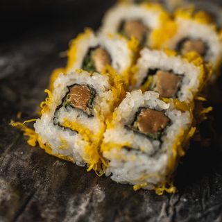 Izakaya Rolls Foie