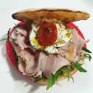 Porchetta e crema di burrata