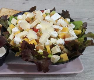 4 Cheese Salad