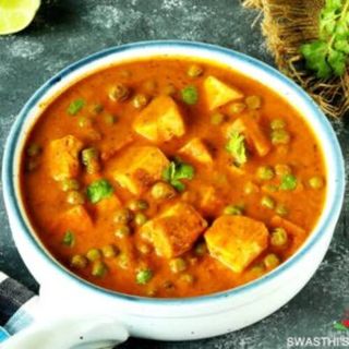 Mattar paneer