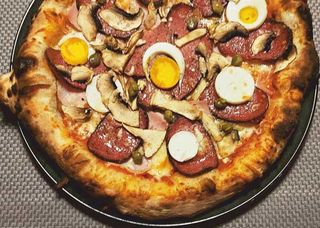 Пица Капричоза (500г)