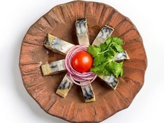 Скумбрія слабосолена (150g)