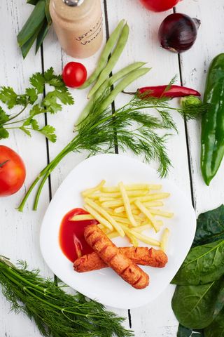 Сосиски с фри (100 гр.)