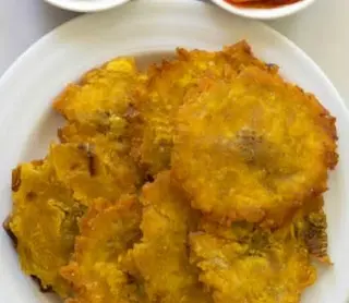 Patacón De Pollo