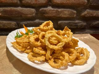 G14 შემწვარი კალმარის რგოლები სეზამის მარცვლებით