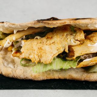 Piletina sir šunka u pizza tijestu