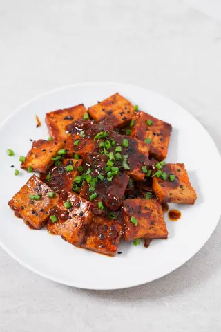 117. Tofu con salsa picante 