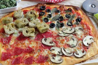 Pizza 4 Estaciones mediana