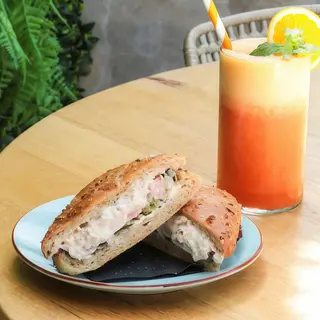 Tuna Sandwich