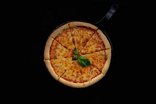  PIZZA MARGARITA 