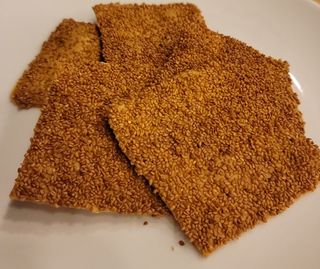 Salty papers with sesame