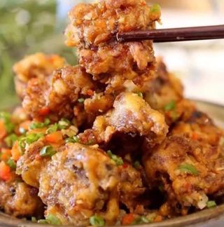 67A. Costilla con sal y pimienta 