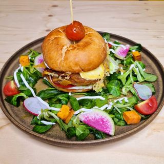 Bagel Sandwich (Vegetarian)