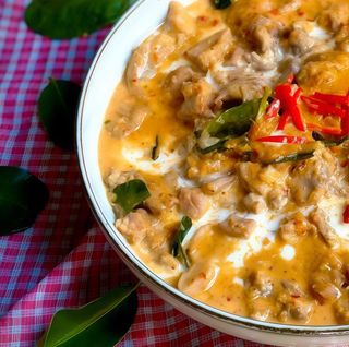 Curry De Cacahuete Con Patatas Dulces Y Ternera