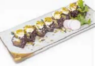 N.109 Pistacchio maki nero 8 pezzi