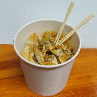 Смажені вареники з картоплею та грибами