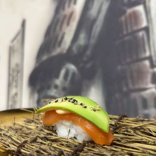 NIGIRI SAKE AVOCADO 1U