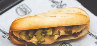 Ramoncito de pollo asado con guacamole y pico de gallo 