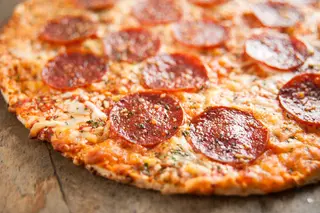 Pizza Pepperoni Ø 32cm