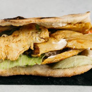 Piletina sir u pizza tijestu