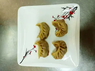 13. Ravioli di carne al vapore - 4 pezzi