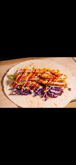 Tortilla chicken burger