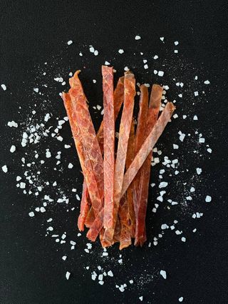 Paluszki z mintaja czerwone pikantne 100g