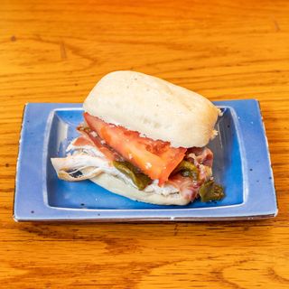 Montadito De Serranito De Pollo