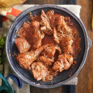 Bieukosseu Poulet pondeuse + Riz