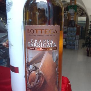 Grappa Bottega Barricata 1l
