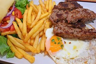 Plato De Carne Burger
