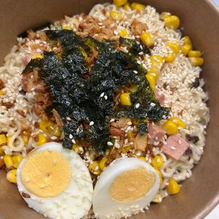 THAILANDIA nam carbonara