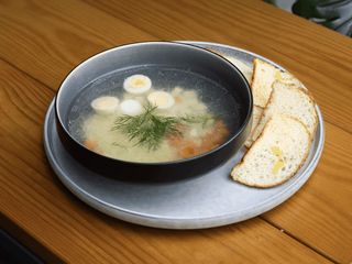 Бульон з куркою су-від та фарфалле (400g)