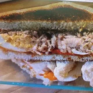 Sándwich De Atún