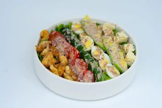 Salată Cobb