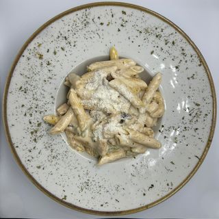 Pasta sa piletinom 400g