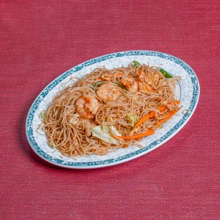 Fideos De Arroz Frito Con Gambas