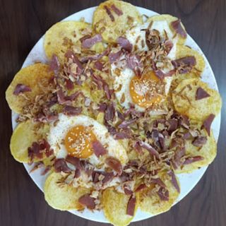 Tapa Huevos Estrellados Con Jamón Ibérico