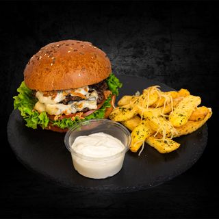 Burgerul fitos (roquefort)