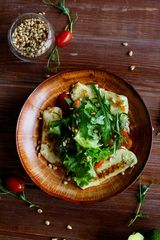 Салат с сыром Халлуми