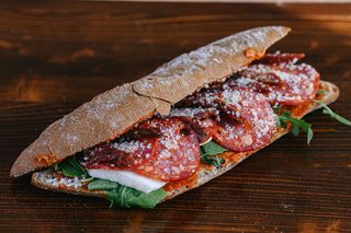 Сандвич Пеперони