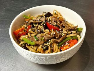 Удон з телятиною (350g)