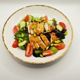 Салата хрупкаво пиле