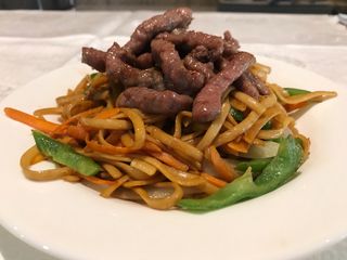 Tallarines con ternera