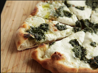 Pizza Pesto