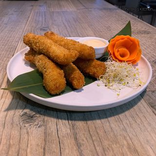 Chicken Fingers/Palitos De Pollo (5 Pcs.)