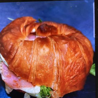 Croissant crema de atún